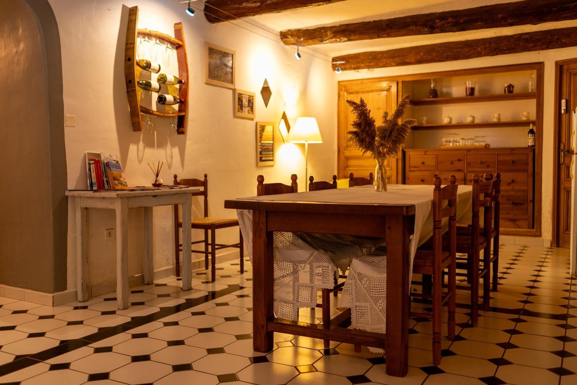 Le Vieux Platane Hotel Cairanne Eksteriør billede